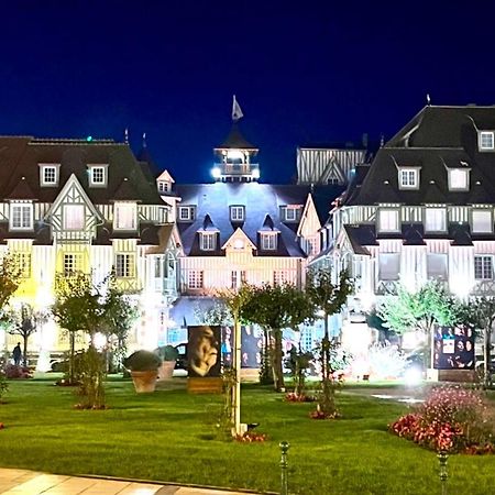Charmante Maison Pecheurs, 141 M2 ทรูวิลล์-ซูร์-แมร์ ภายนอก รูปภาพ